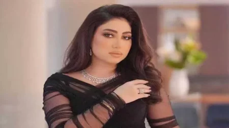 بوسي بإطلالة ناعمة.. لماذا اختارت هذا اللون؟ بوسي بإطلالة ناعمة.. لماذا اختارت هذا اللون؟