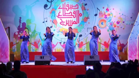 فرقة رضا تخطف أنظار جمهور "صيف قطاع المسرح"