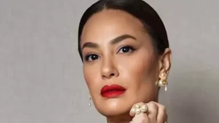 هند صبري بإطلالة جذابة.. كيف نسقت اللوك؟ هند صبري بإطلالة جذابة.. كيف نسقت اللوك؟