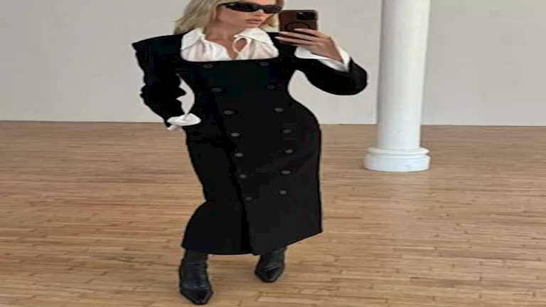 خطفت الأنظار بخاتم خطوبتها.. معلومات عن عارضة الأزياء إلسا هوسك خطفت الأنظار بخاتم خطوبتها.. معلومات عن عارضة الأزياء إلسا هوسك