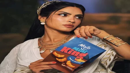 أحدث ظهور لـ هدى المفتي بإطلالة "جريئة" داخل الأسانسير (صورة)