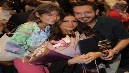 أحمد زاهر لـ ابنتيه ملك وليلى: شرفتوني وبحبكم يا أشطر بنات (16 صورة) أحمد زاهر لـ ابنتيه ملك وليلى: شرفتوني وبحبكم يا أشطر بنات (16 صورة)