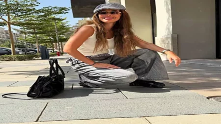 "بنطلونك ساقط".. مي سليم تشارك جمهورها أحدث ظهور (صور)