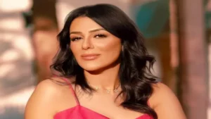 إنجي المقدم تخطف الأنظار بلوك جذاب