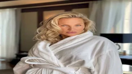 بسمة بوسيل بالشورت ونرمين الفقي بالأزرق..لقطات لنجوم الفن خلال 24 ساعة