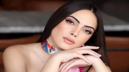 وئام مجدي بإطلالة أنيقة.. كيف نسقت إطلالتها؟ وئام مجدي بإطلالة أنيقة.. كيف نسقت إطلالتها؟