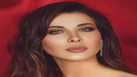 نانسي عجرم تخطف الأنظار بإطلالتين متناقضتين بين الأبيض الناعم والأسود الراقي
