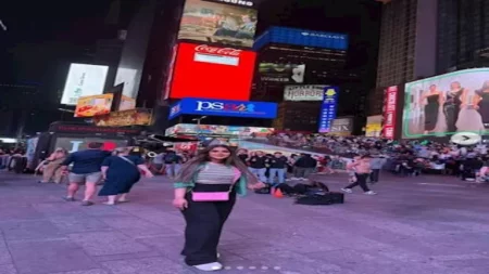 خطفت الأنظار بأناقتها في أحدث ظهور لها.. من هي ياسمين حافظ زوجة إمام عاشور؟