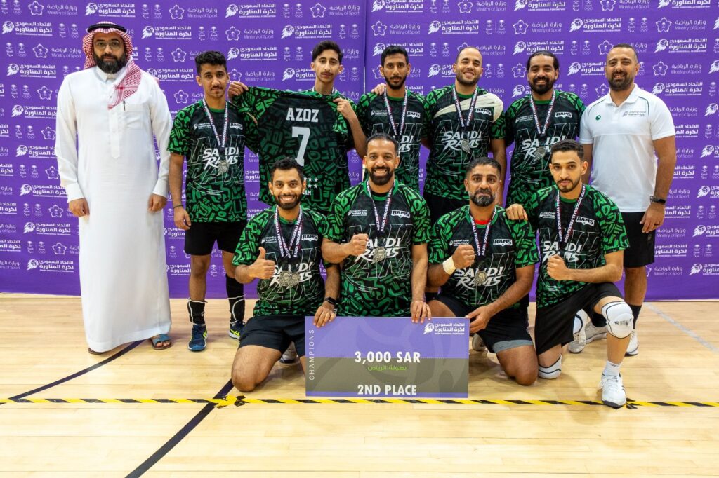 نادي الشباب يتوج ببطولة منطقة الرياض لكرة المناورة 5 نادي الشباب يتوج ببطولة منطقة الرياض لكرة المناورة