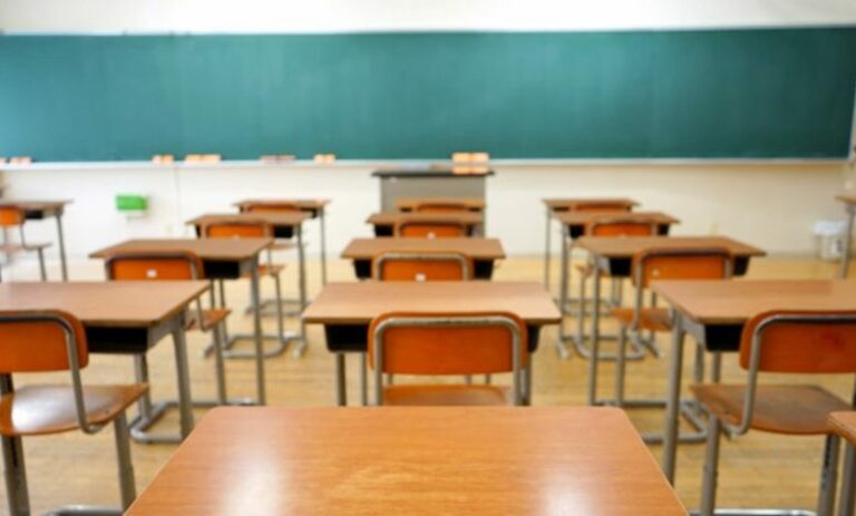 «القاهرة للخدمات التعليمية» تنفي وجود أحداث جوهرية وراء تحرك السهم «القاهرة للخدمات التعليمية» تنفي وجود أحداث جوهرية وراء تحرك السهم