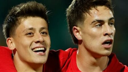 تركيا تكتسح بلغاريا بسداسية مدوية وتواصل التألق في تصفيات كأس العالم الأوروبية