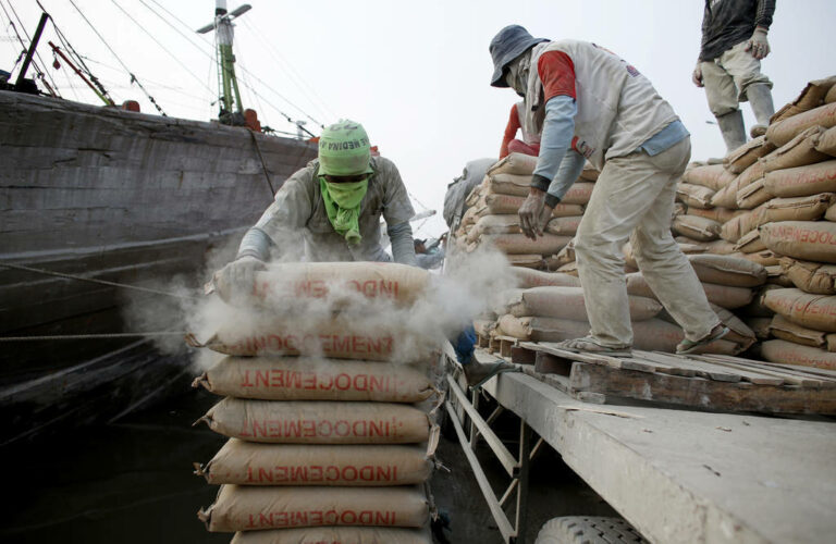 تنفيذ صفقتين على أسهم مصر بني سويف للأسمنت بقيمة 2.1 مليار جنيه تنفيذ صفقتين على أسهم مصر بني سويف للأسمنت بقيمة 2.1 مليار جنيه