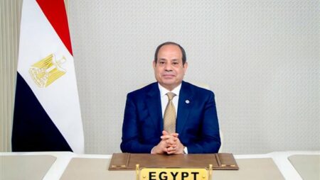 السيسي يؤكد للبرهان دعم مصر الكامل لوحدة السودان ورفض أي محاولات تهدد أمنه