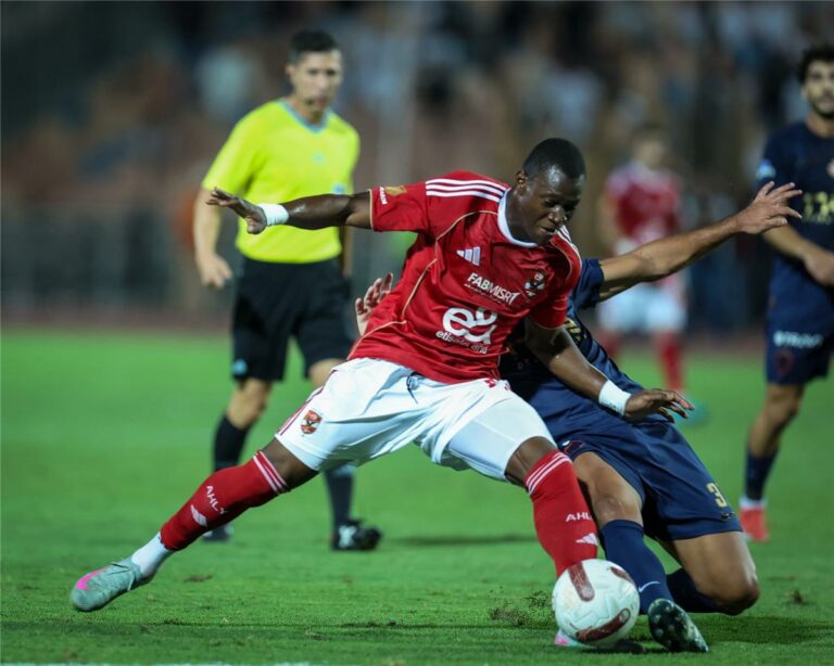 حكم مباراة الأهلي والزمالك يكشف عن أمنيته بشأن مواجهات القمة.. ويعلق على شعبية الناديين حكم مباراة الأهلي والزمالك يكشف عن أمنيته بشأن مواجهات القمة.. ويعلق على شعبية الناديين