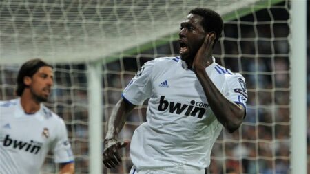 أديبايور يختار الأفضل بين ميسي ورونالدو: حتى في نعشي سأميل لهذا المجنون أديبايور يختار الأفضل بين ميسي ورونالدو: حتى في نعشي سأميل لهذا المجنون