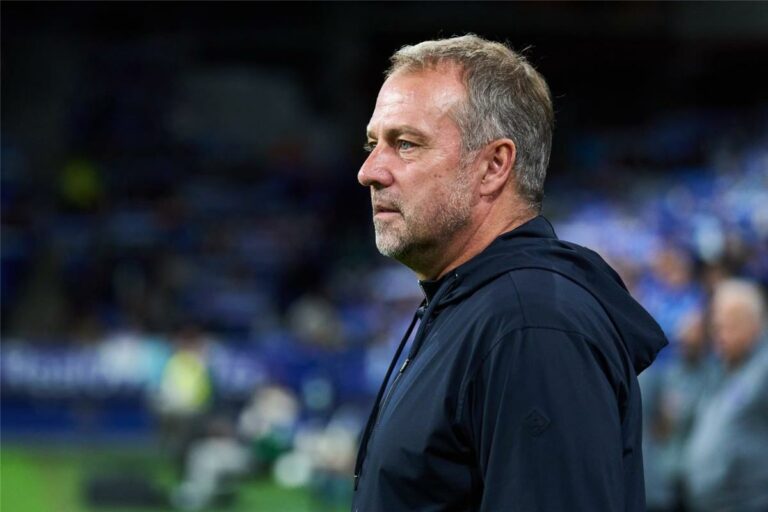 فليك يتلقى دفعة معنوية مع برشلونة بعد نهاية التوقف الدولي