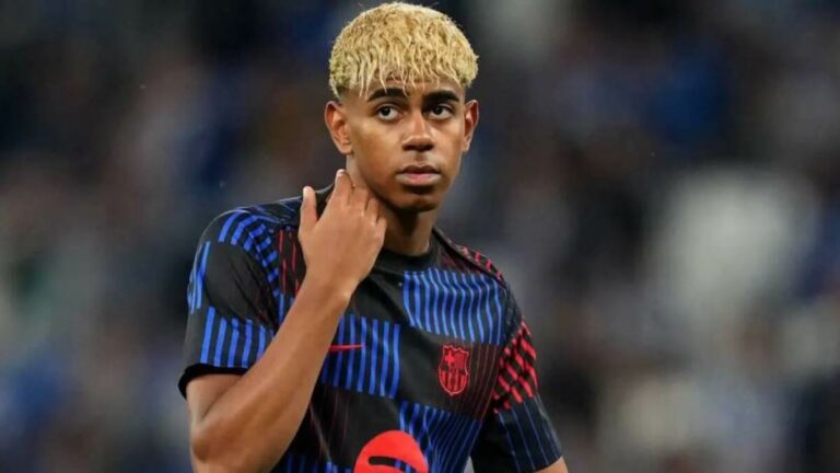 رئيس الاتحاد الإسباني يعلق على أزمة لامين يامال مع المنتخب رئيس الاتحاد الإسباني يعلق على أزمة لامين يامال مع المنتخب