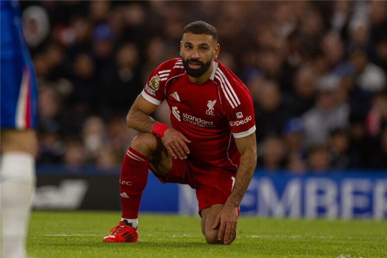 واين روني يكشف سبب تراجع مستوى محمد صلاح مع ليفربول