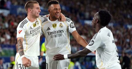 موندو ديبورتيفو توضح موقف مبابي وماستانتونو من المشاركة في التوقف الدولي