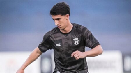 خاص | حقيقة عودة اهتمام الأهلي بضم أوجستين منصور.. رد حاسم من وكيله