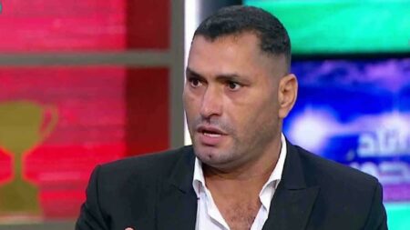 شخصيته يحتاجها الأهلي.. أبو الدهب يروي لـبطولات كواليس لعبه مع سوروب قبل 27 عامًا