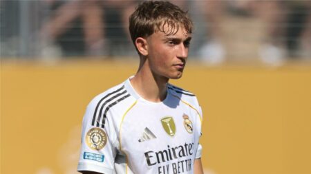 مدة غياب هويسن المتوقعة عن ريال مدريد.. وموقفه من الكلاسيكو