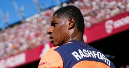 نجم منتخب إنجلترا مشيدًا براشفورد: عقليته مذهلة ويستحق التحية