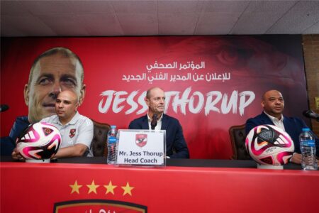 وليد صلاح الدين يوضح معايير اختيار ياس سوروب لتدريب الأهلي وليد صلاح الدين يوضح معايير اختيار ياس سوروب لتدريب الأهلي