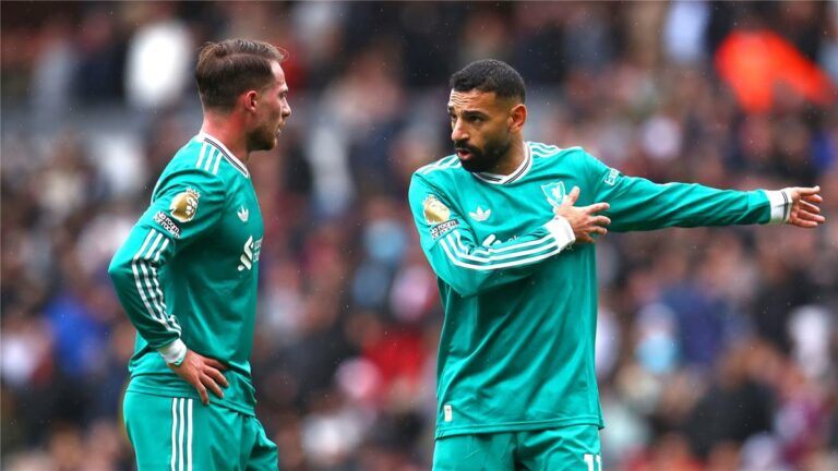 كلينسمان مدافعًا عن نجم ليفربول: يحتاج إلى الوقت للتألق كلينسمان مدافعًا عن نجم ليفربول: يحتاج إلى الوقت للتألق