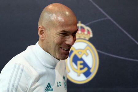 زيدان مشيدًا بـ لاعب برشلونة: ما فعله ضد إنتر ميلان أمرًا لا يصدق زيدان مشيدًا بـ لاعب برشلونة: ما فعله ضد إنتر ميلان أمرًا لا يصدق