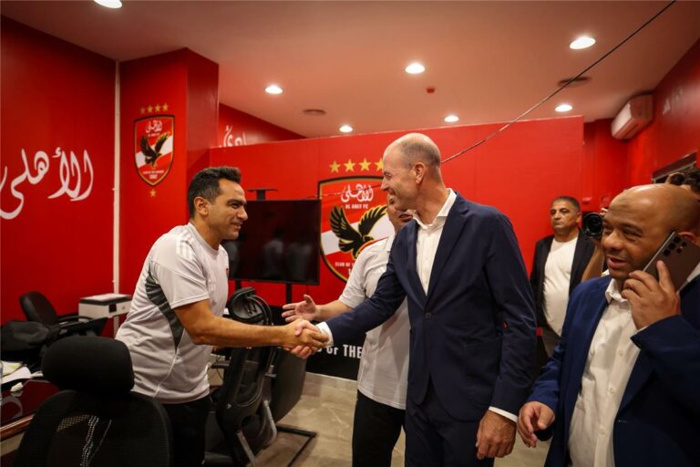 أحمد شوبير يوضح موعد قيادة توروب تدريبات الأهلي.. وحقيقة طلبه رحيل عدد من اللاعبين