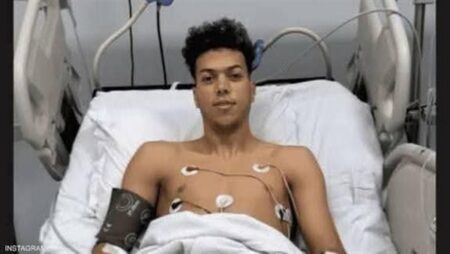 تحسن حالة إمام عاشور واللاعب يجري تحليلًا طبيًّا جديدًا