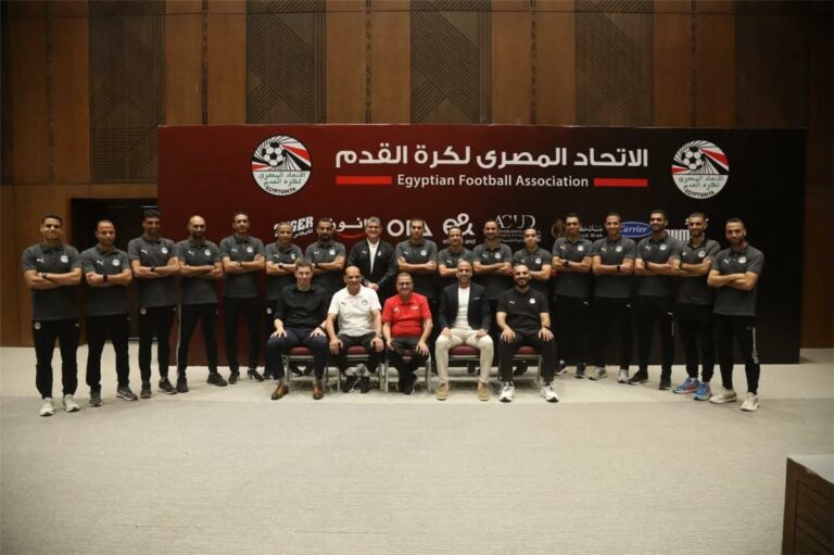 تفاصيل اجتماع أوسكار رويز مع حكام الفار بعد عودته من كأس العالم للشباب