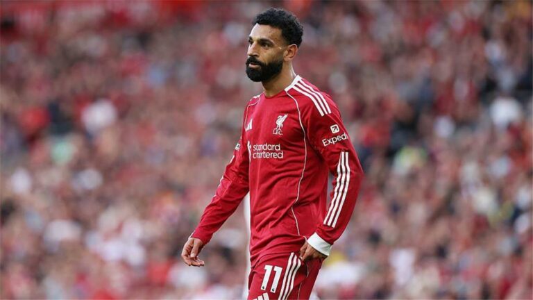 كراوتش: محمد صلاح تأثر كثيرًا برحيل لاعب ليفربول.. وليس عليه القتال كراوتش: محمد صلاح تأثر كثيرًا برحيل لاعب ليفربول.. وليس عليه القتال