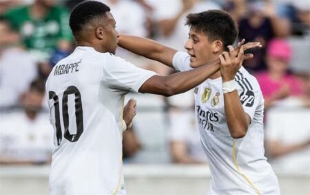 فيديو | مبابي يسجل هدف ريال مدريد الأول بعد طرد لاعب خيتافي فيديو | مبابي يسجل هدف ريال مدريد الأول بعد طرد لاعب خيتافي