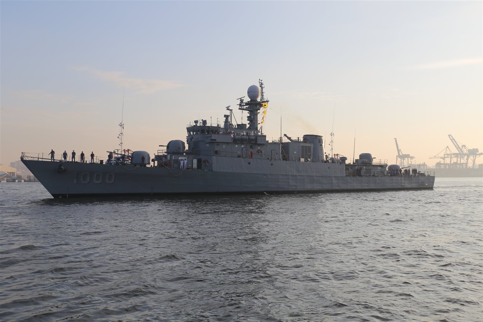 القوات البحرية تحتفل بعيدها الـ 58.. اللواء بحري أركان حرب محمود عادل فوزي: مصر دولة بحرية بامتياز.. وفي مثل هذا اليوم أطلقت صواريخ الحق فى عرض البحر فحطمت حاجز الهزيمة بإغراق المدمرة إيلات