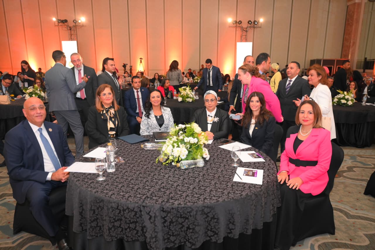 وزيرة التضامن تشهد انطلاق فعاليات النسخة الرابعة من مؤتمر "CEO Women"