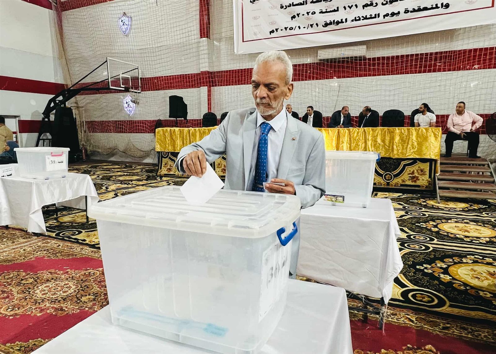 بالصور.. بدء التسجيل في الجمعية العمومية لنادي الزمالك