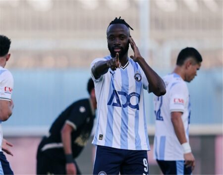 ترتيب هدافي الدوري المصري بعد هدفي مايلي ومصطفى فتحي في مباراة بيراميدز وفاركو