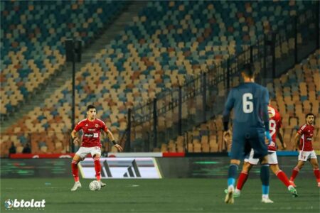 فيديو | طرد أحمد نبيل كوكا من مباراة الأهلي والاتحاد السكندري فيديو | طرد أحمد نبيل كوكا من مباراة الأهلي والاتحاد السكندري