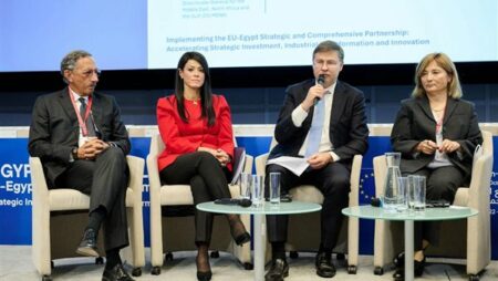 وزيرة التخطيط تستعرض تطورات الاقتصاد المصري وتدعو الشركات الأوروبية لمزيد من الاستثمارات