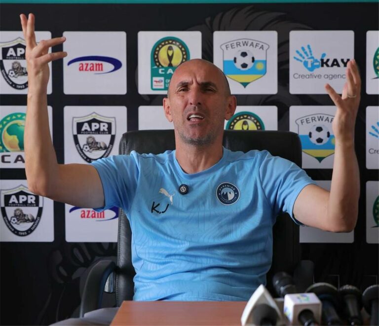 مدرب بيراميدز: أتمنى ضم لاعب الأهلي وثنائي الزمالك.. ويكشف حقيقة مفاوضاته مع أندية مصرية مدرب بيراميدز: أتمنى ضم لاعب الأهلي وثنائي الزمالك.. ويكشف حقيقة مفاوضاته مع أندية مصرية