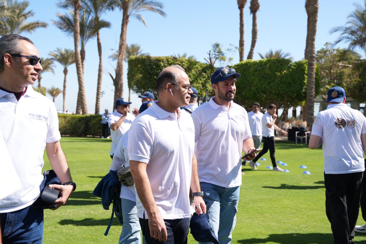 توفير بيئة عمل إيجابية حجر الأساس في تطوير الأداء المؤسسي