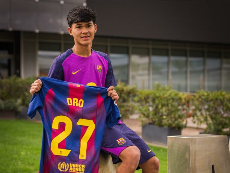 درو فرنانديز: لاماسيا زرعت فينا قيم برشلونة.. وعشت لحظة فريدة في حياتي درو فرنانديز: لاماسيا زرعت فينا قيم برشلونة.. وعشت لحظة فريدة في حياتي