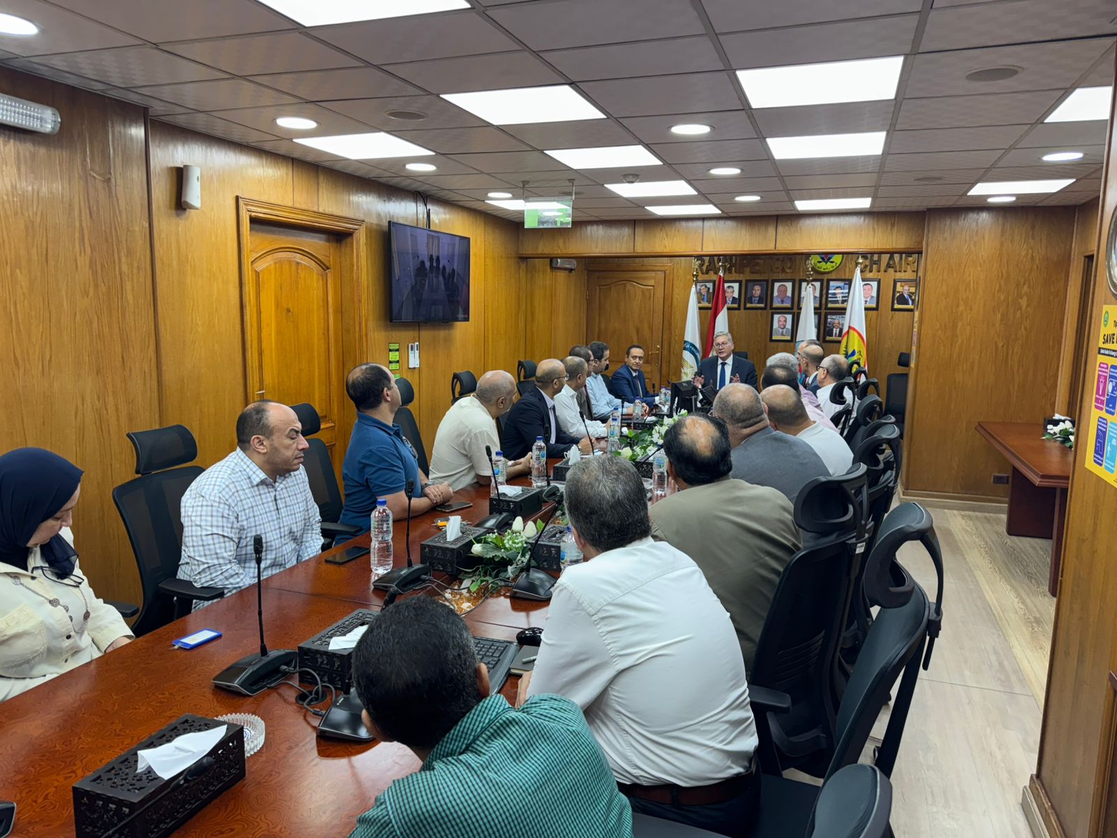 كريم بدوى في زيارة مفاجئة لشركة رشيد للبترول