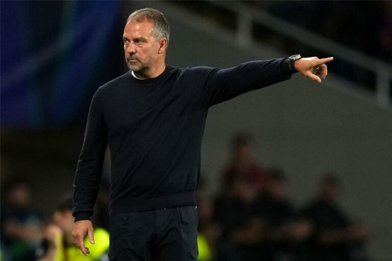 برشلونة يتجه إلى الدوري الإيطالي وينافس آرسنال على موهبة دفاعية