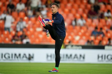 تطورات جديدة بشأن إصابة تير شتيجن وموعد عودته لمباريات برشلونة