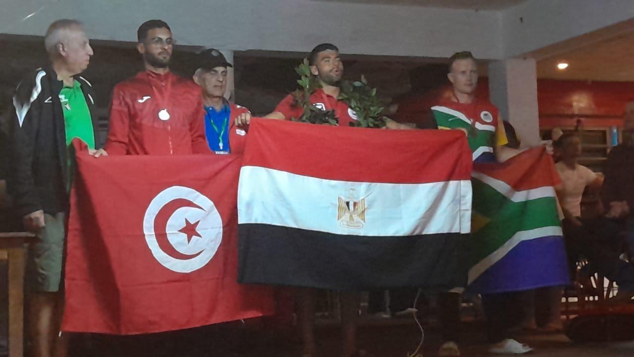 وزير الشباب يهنئ منتخب مصر للتجديف الشاطئي بتتويجه بلقب البطولة الأفريقية الثالثة