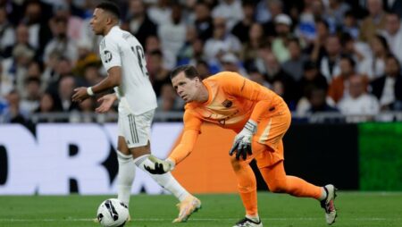 تشيزني يكشف سر تصديه لركلة جزاء مبابي في الكلاسيكو