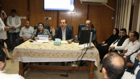 «قنديل» يتفقد المنشآت الصحية ببني سويف ويحدد مهلة 30 يومًا لتلافي السلبيات